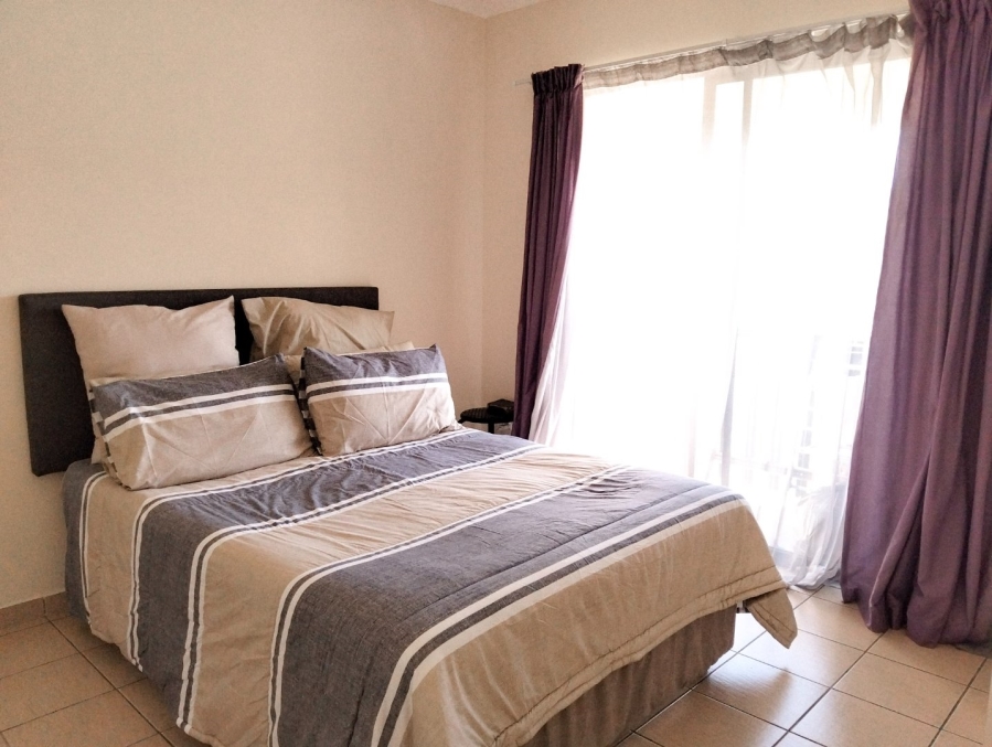2 Bedroom Property for Sale in Parklands East Western Cape
